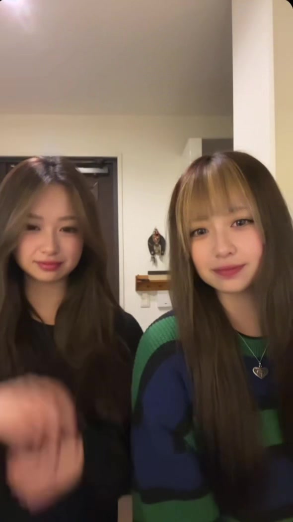 @Luna