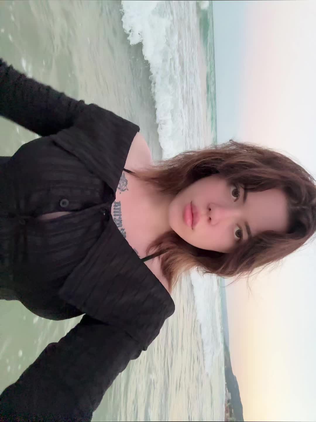 @meļaniia