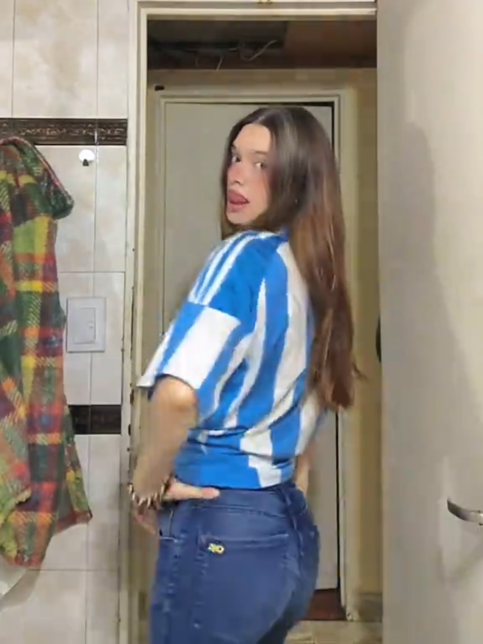 @adddelᖭི༏ᖫྀ