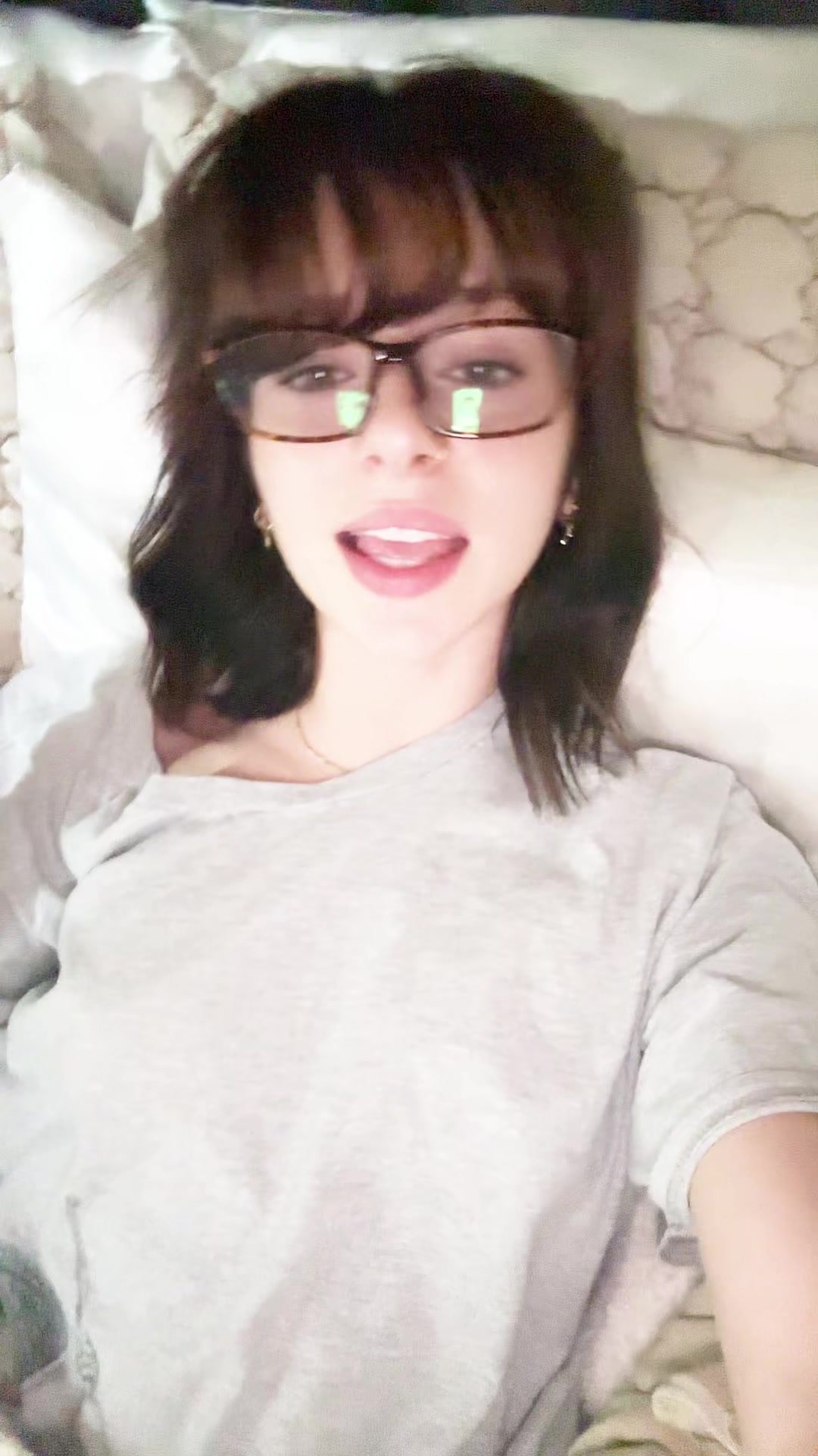 @rhy🌝