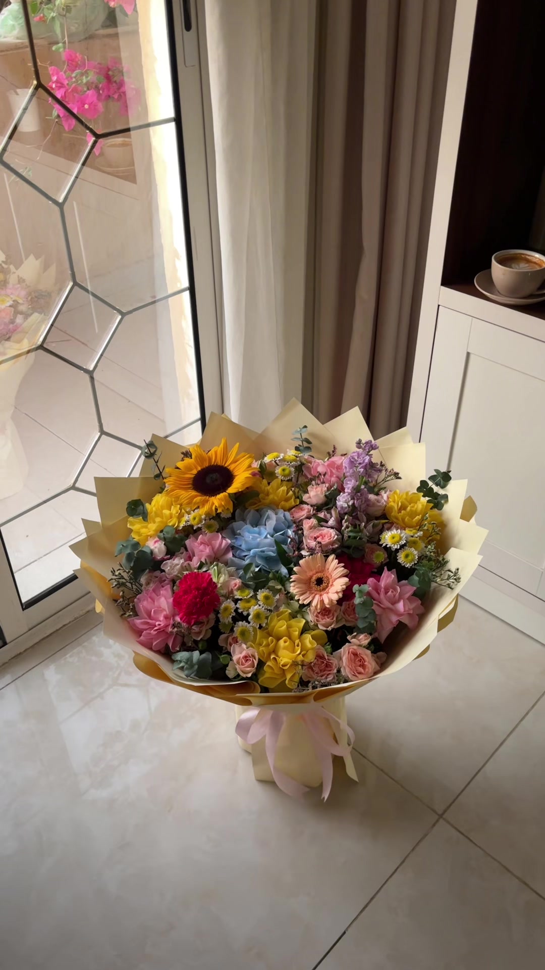 @LYORA FLOWERS | ليورا