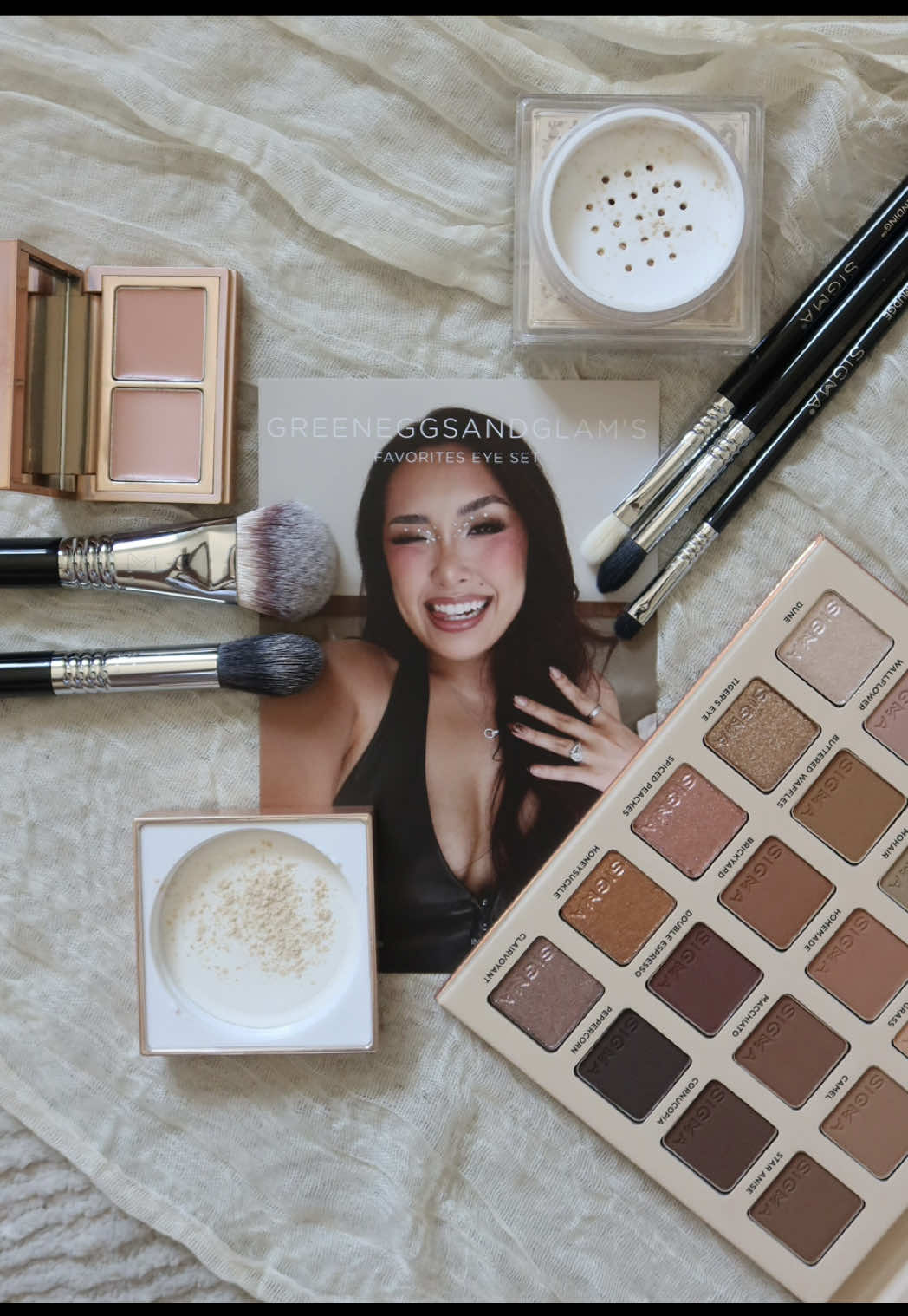 @JENNIE | greeneggsandglam 🍳