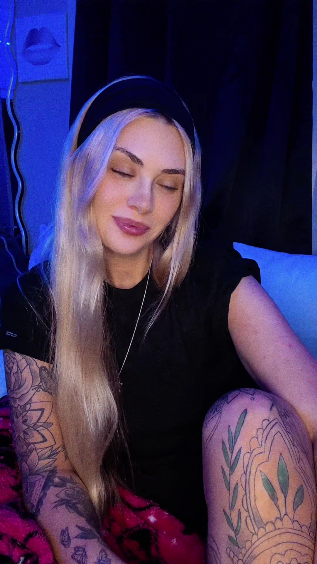 @blondiebarbie27