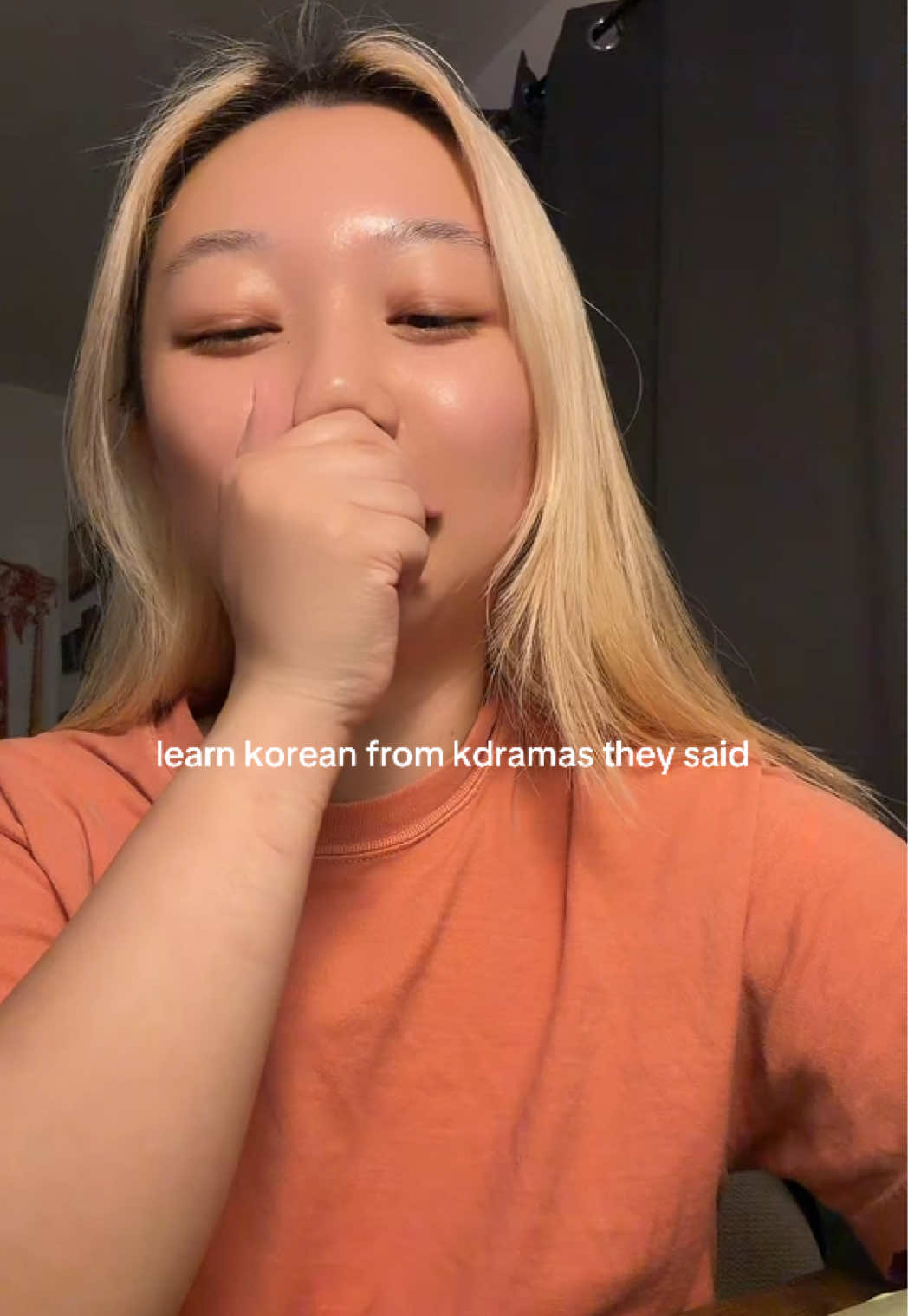 @e 𐔌՞ ܸ.ˬ.ܸ՞𐦯