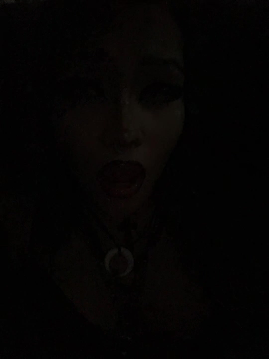 @Bexky ☆⋆。𖦹°‧★