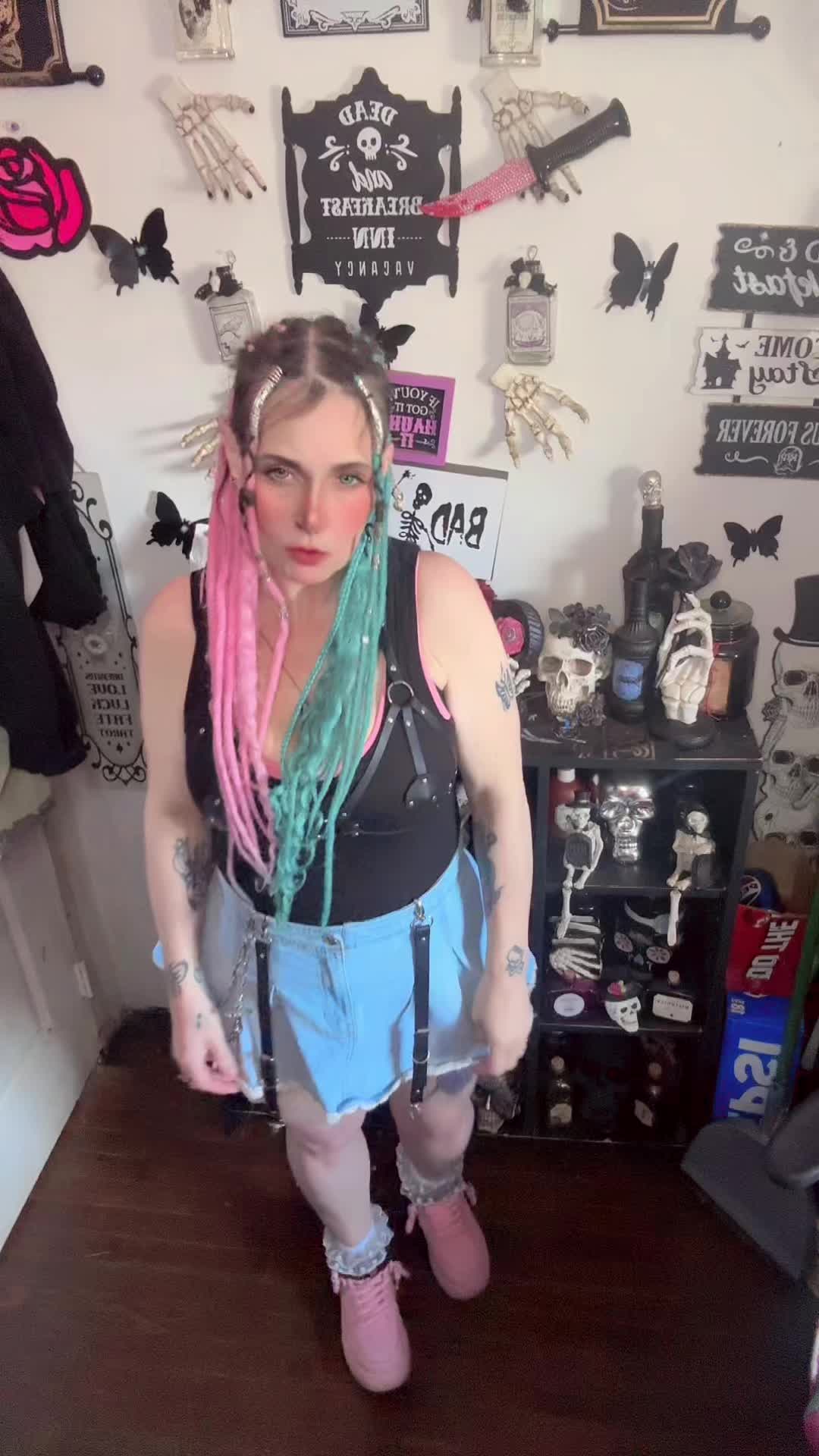@crazyscorpiochix80