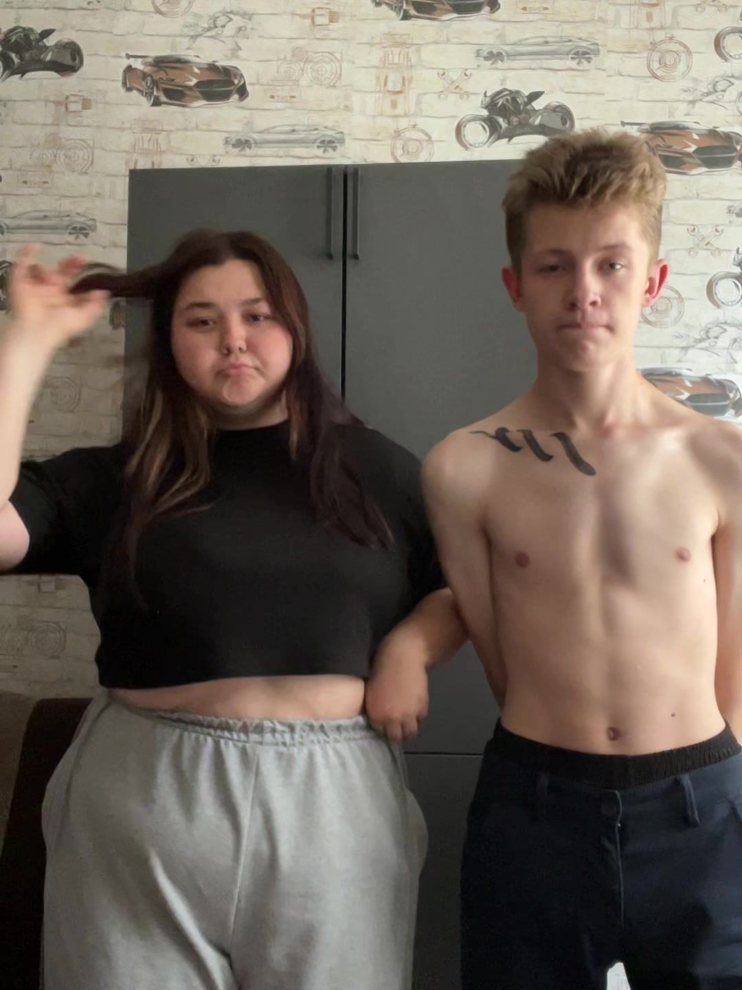 @TignaryC0