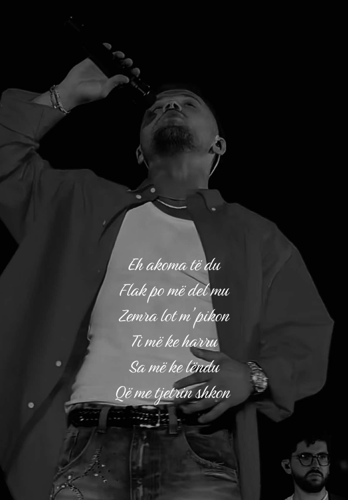 @🖤