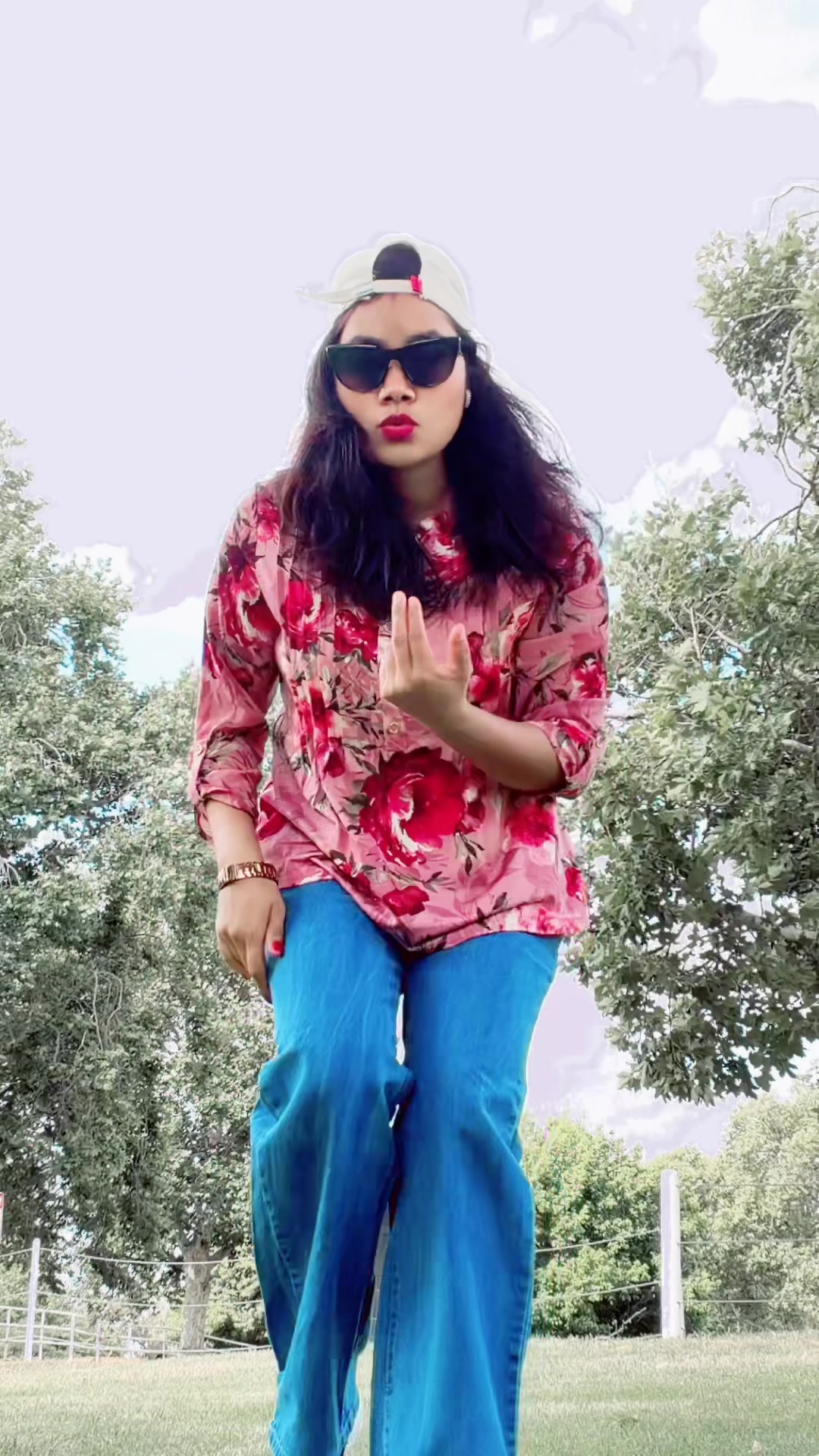 @Resham Chaudhary 🇳🇵🇺🇸 ✌️