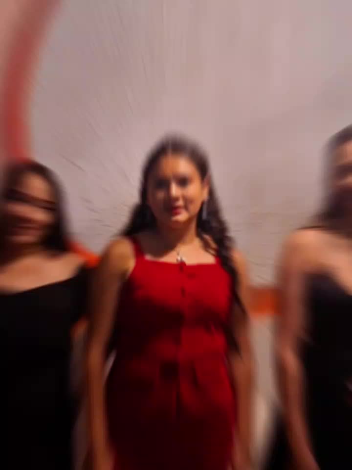 @Yami Lara