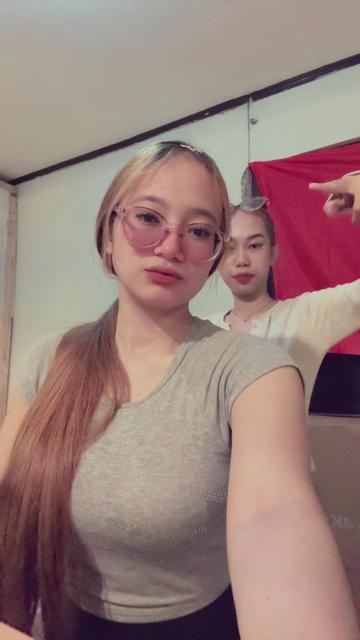 @Tiffannosstt