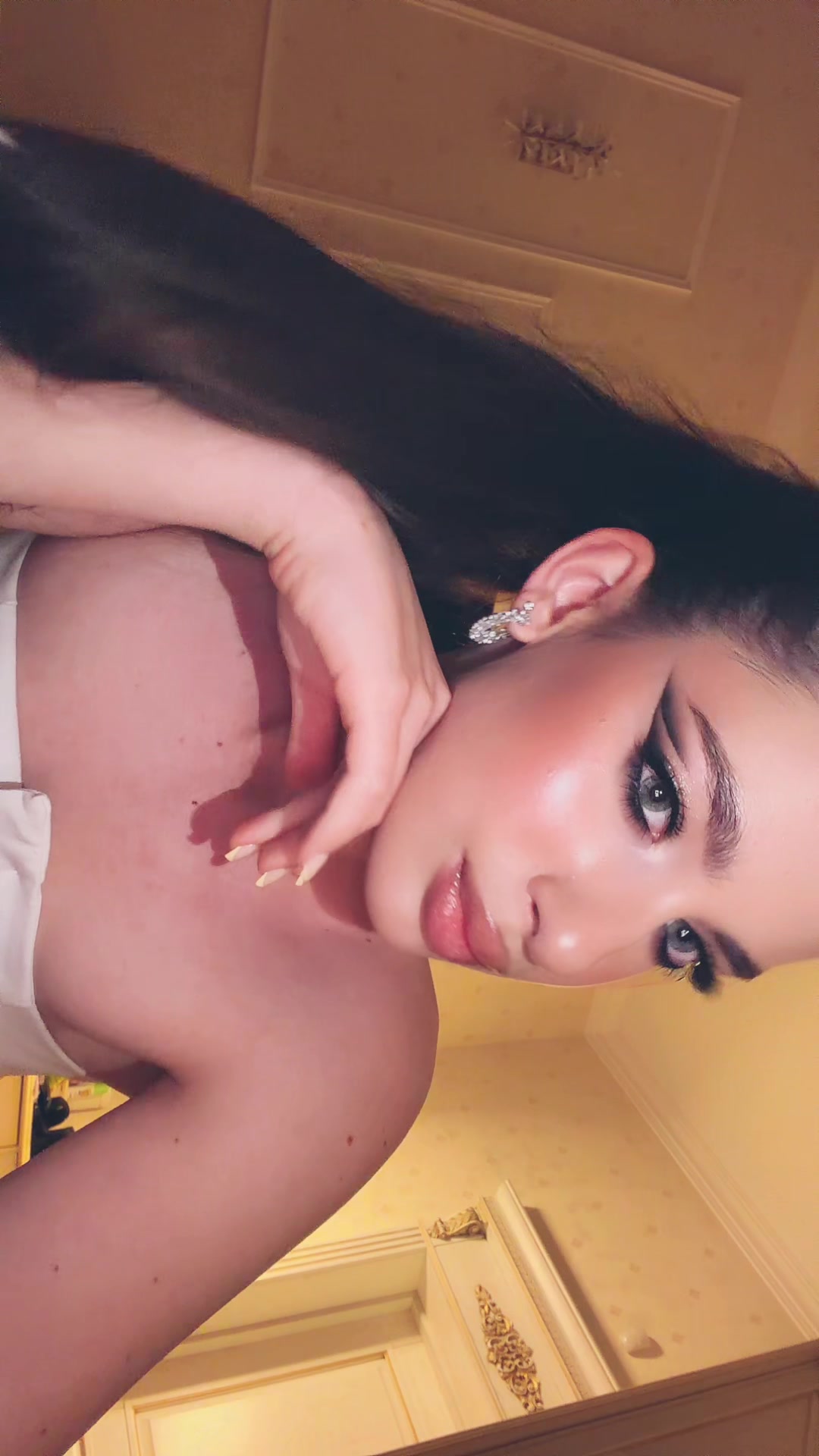 @darinaa