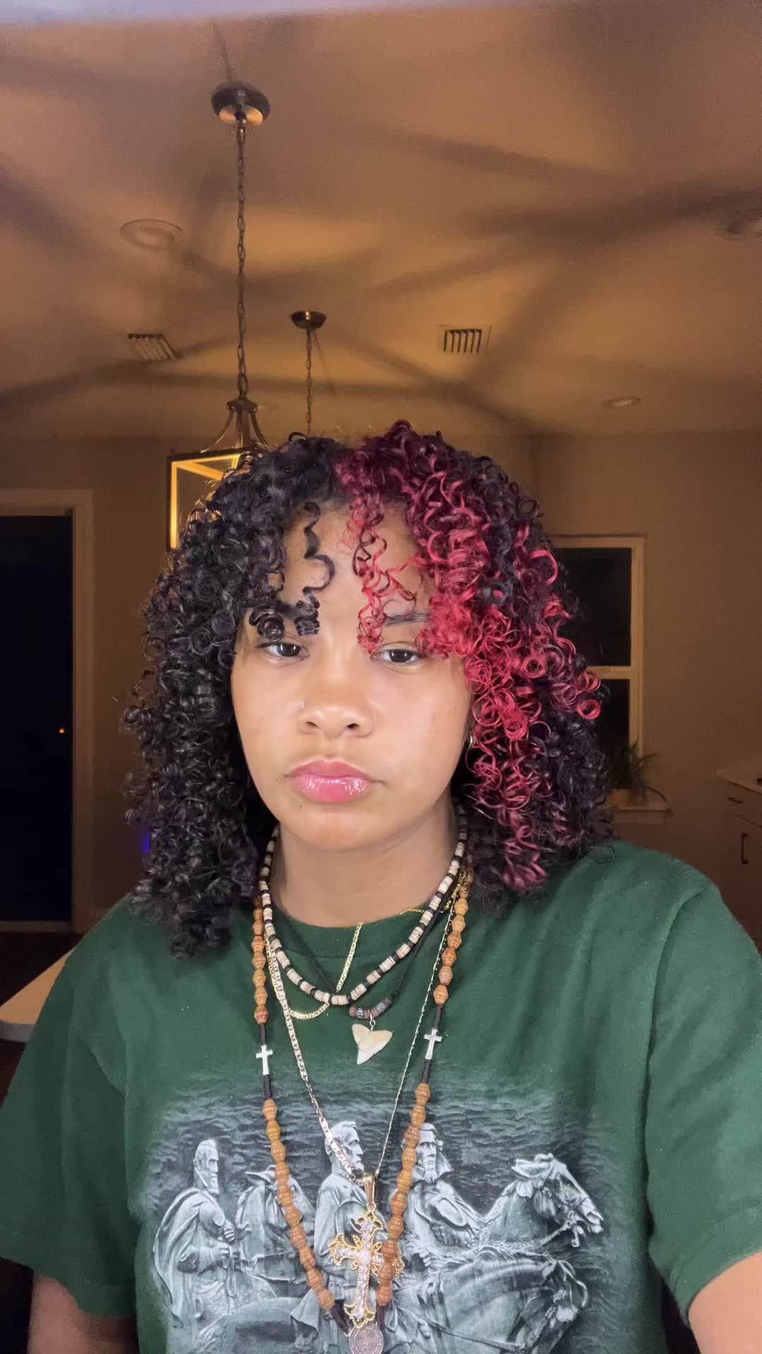 @C🤍