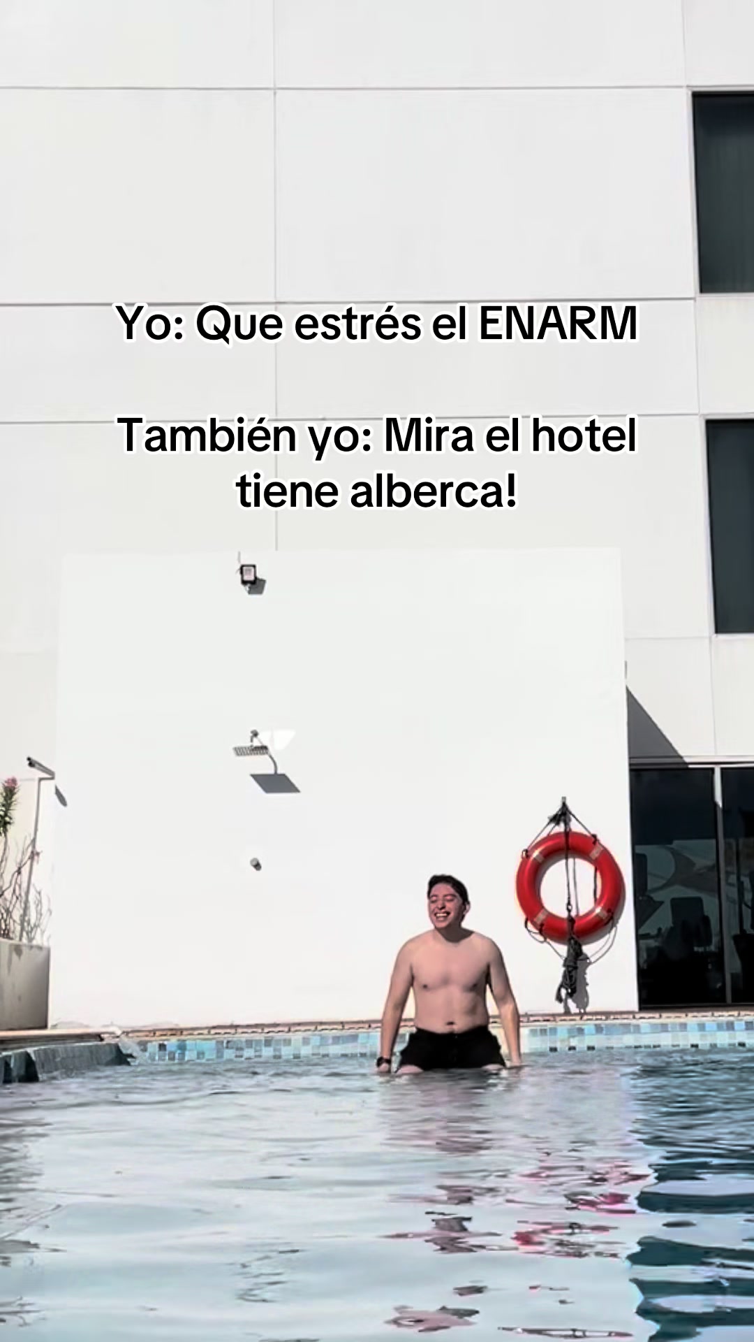 @Gabo Reyes