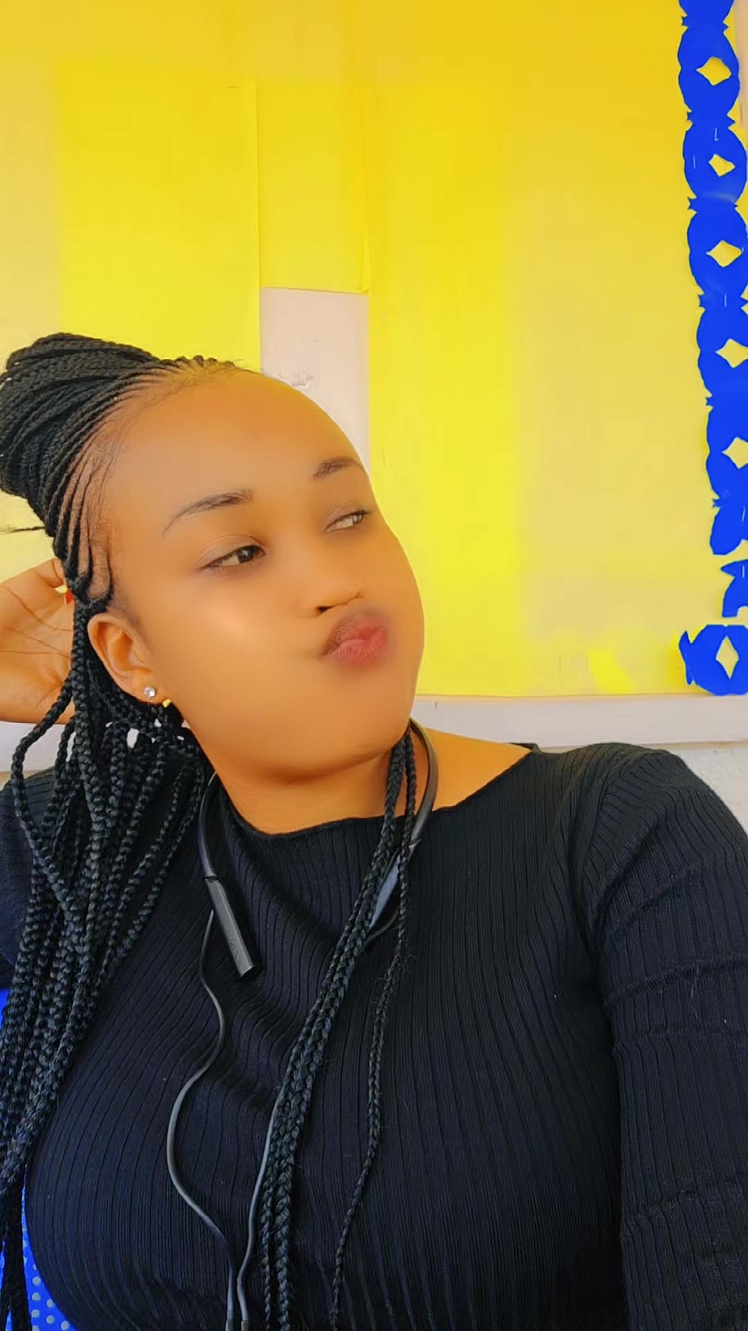 @Nyambu