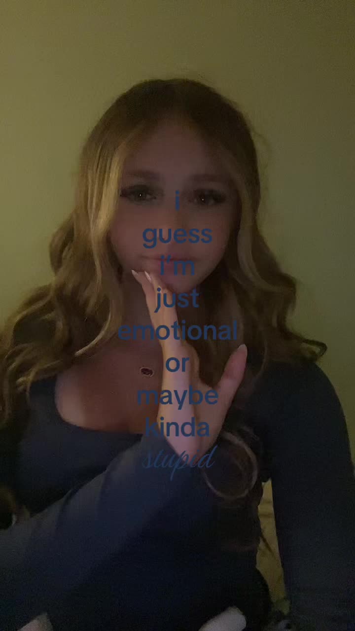 @⃟