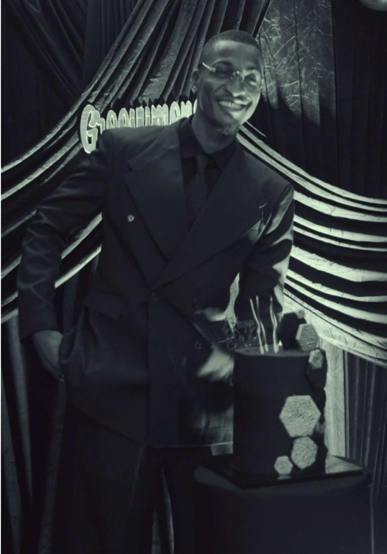@Henry Orakwue “Groovymono”