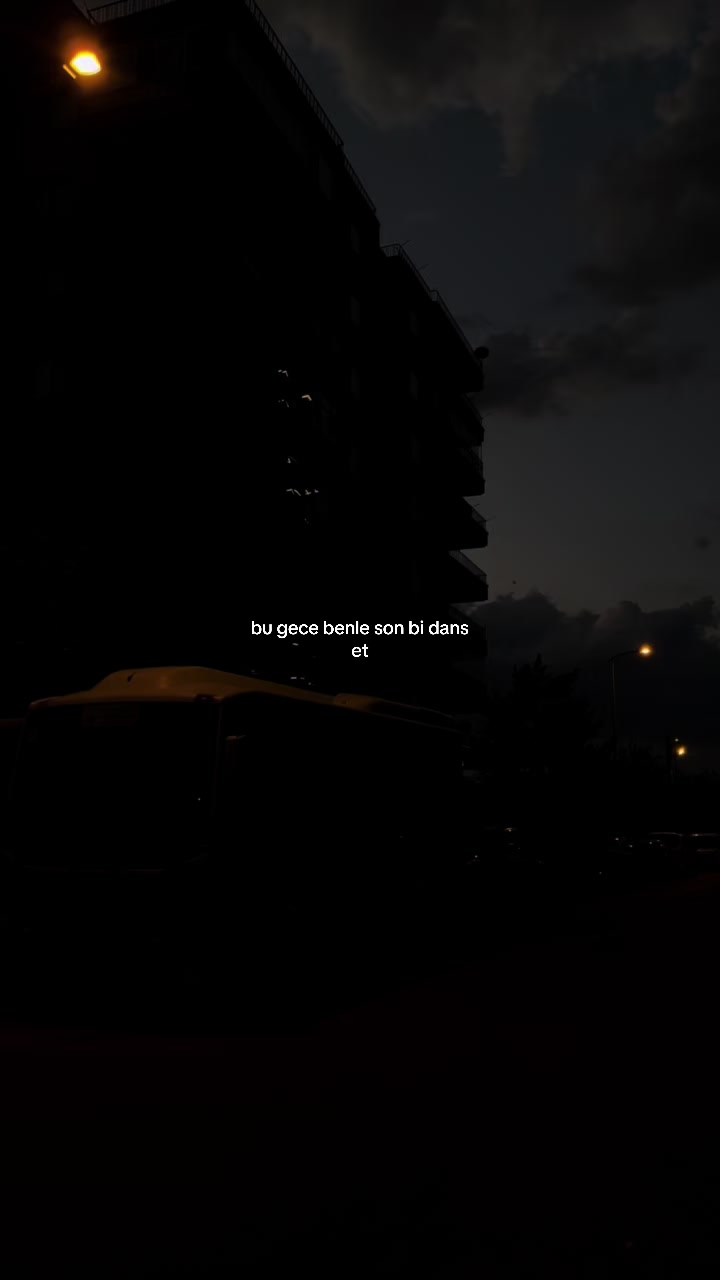 @E'