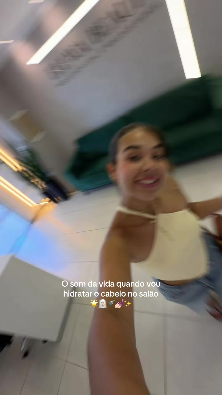 @Julia Machado