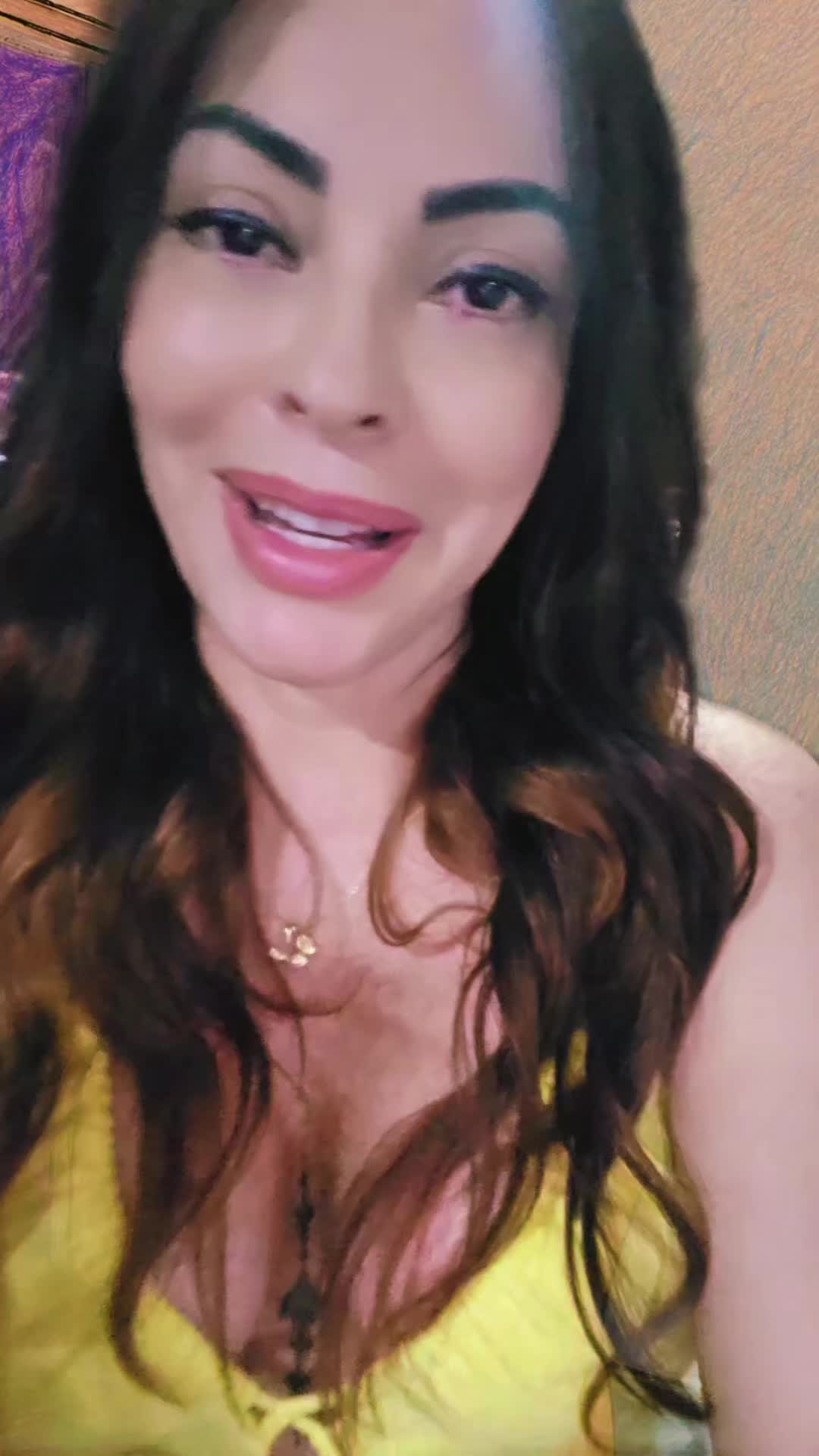 @Luna