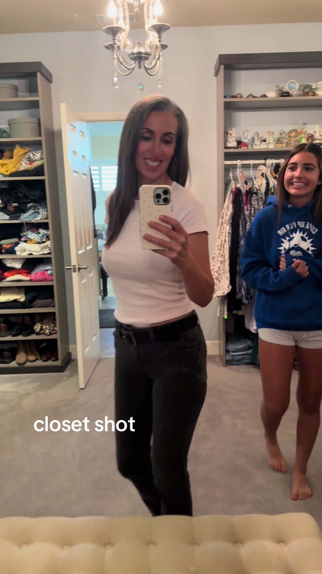 @herclosetshot