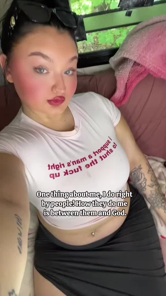 @kayleesalwayswright