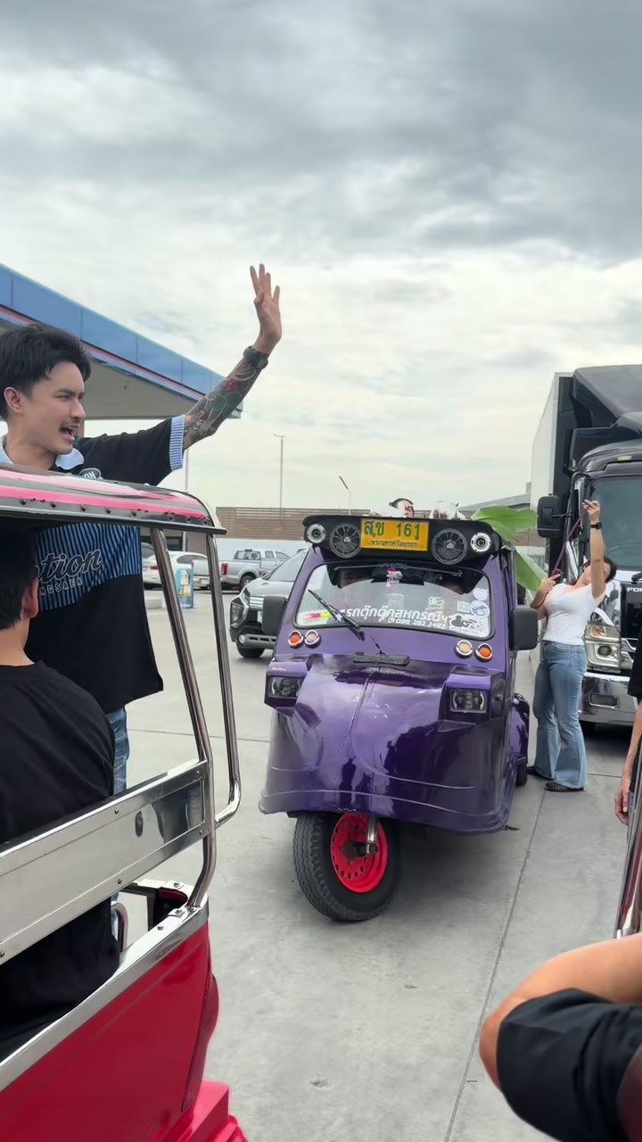 @เกาะผัวแดกไปวันๆ