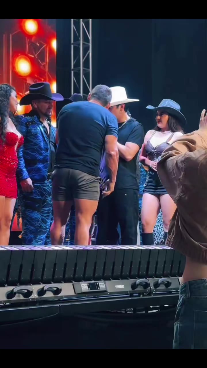 @Shalalá De Los Famosos