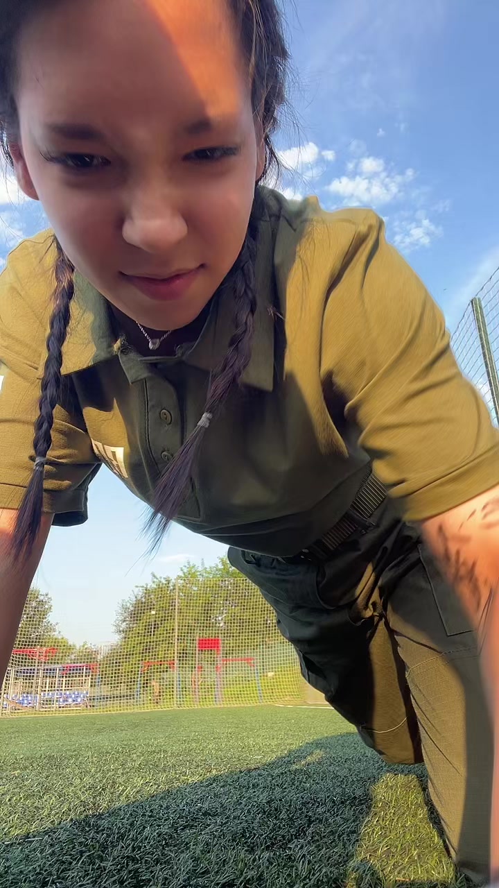 @юля адик