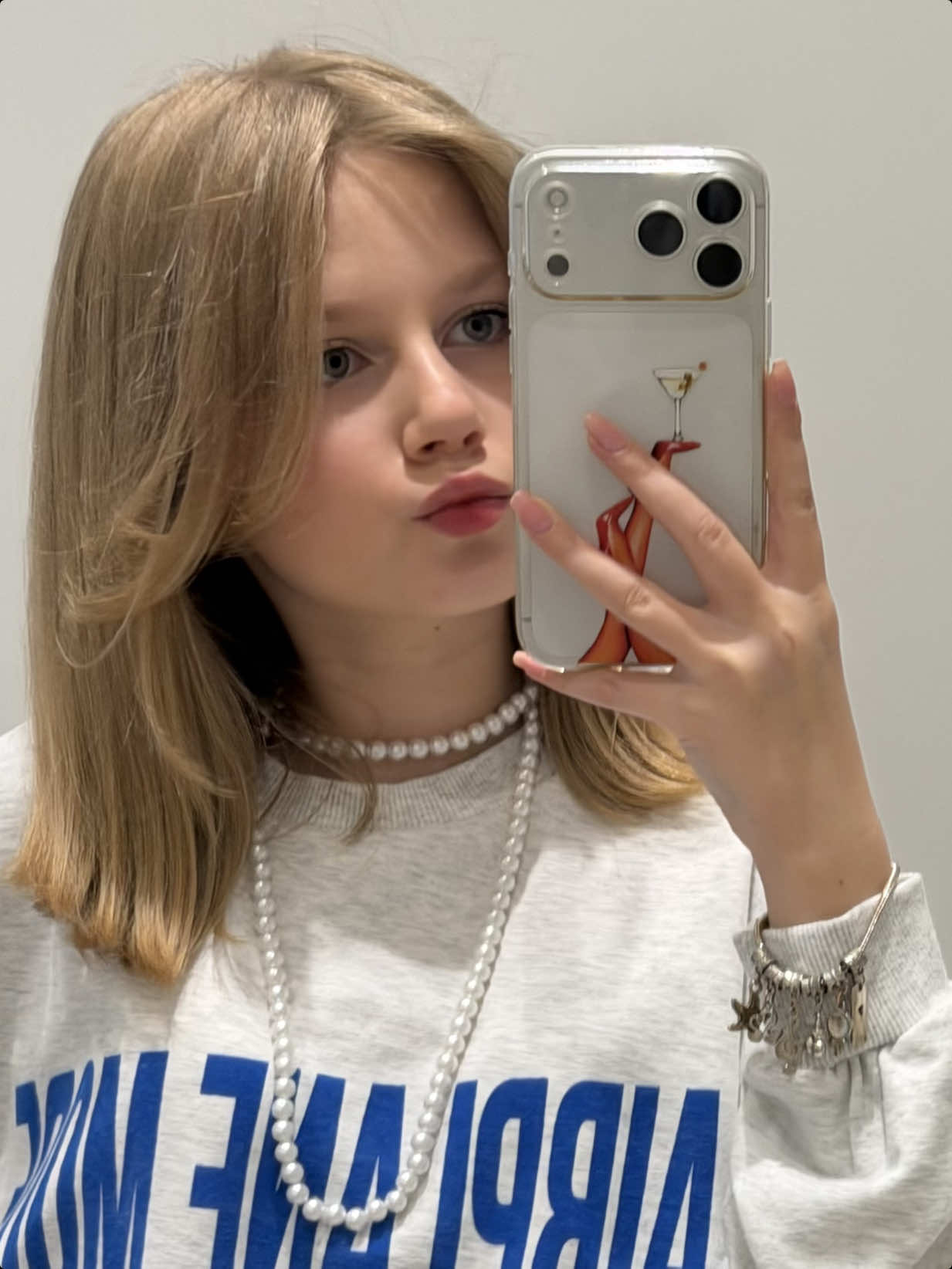 @roli_oli