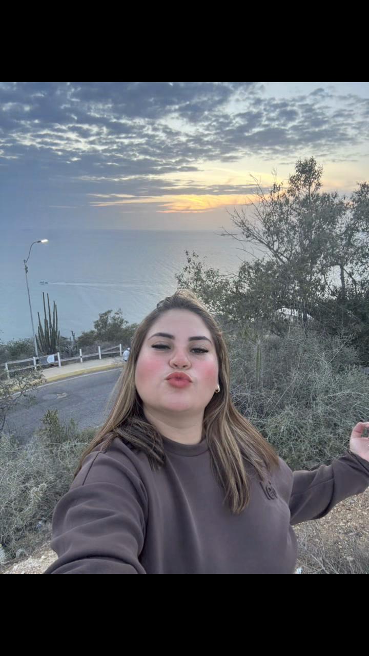 @Daiii_Oficial