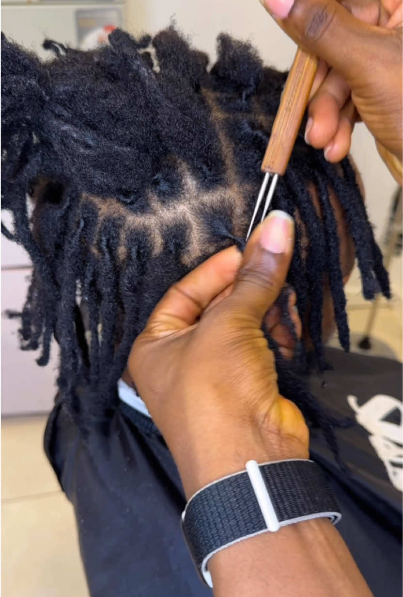 @Dreadsbytms