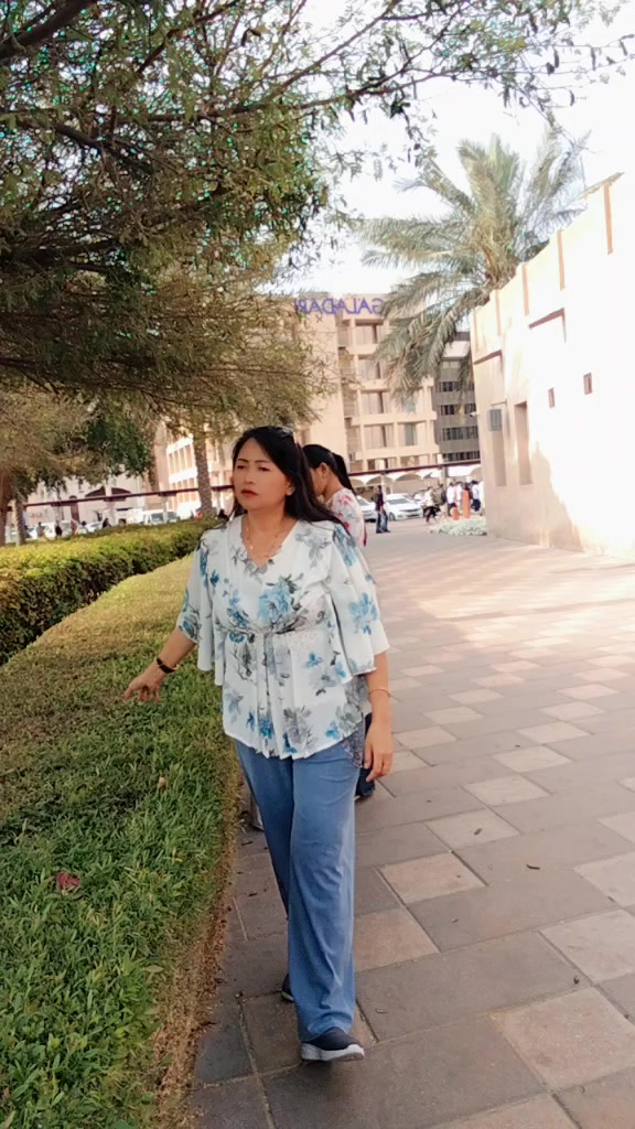 @Anushashahi@pyuthani😊