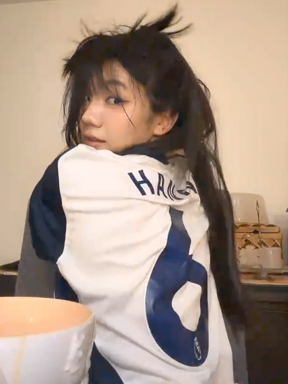 @T