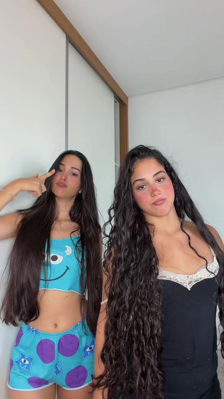 @gabi gon&ccedil;alvis