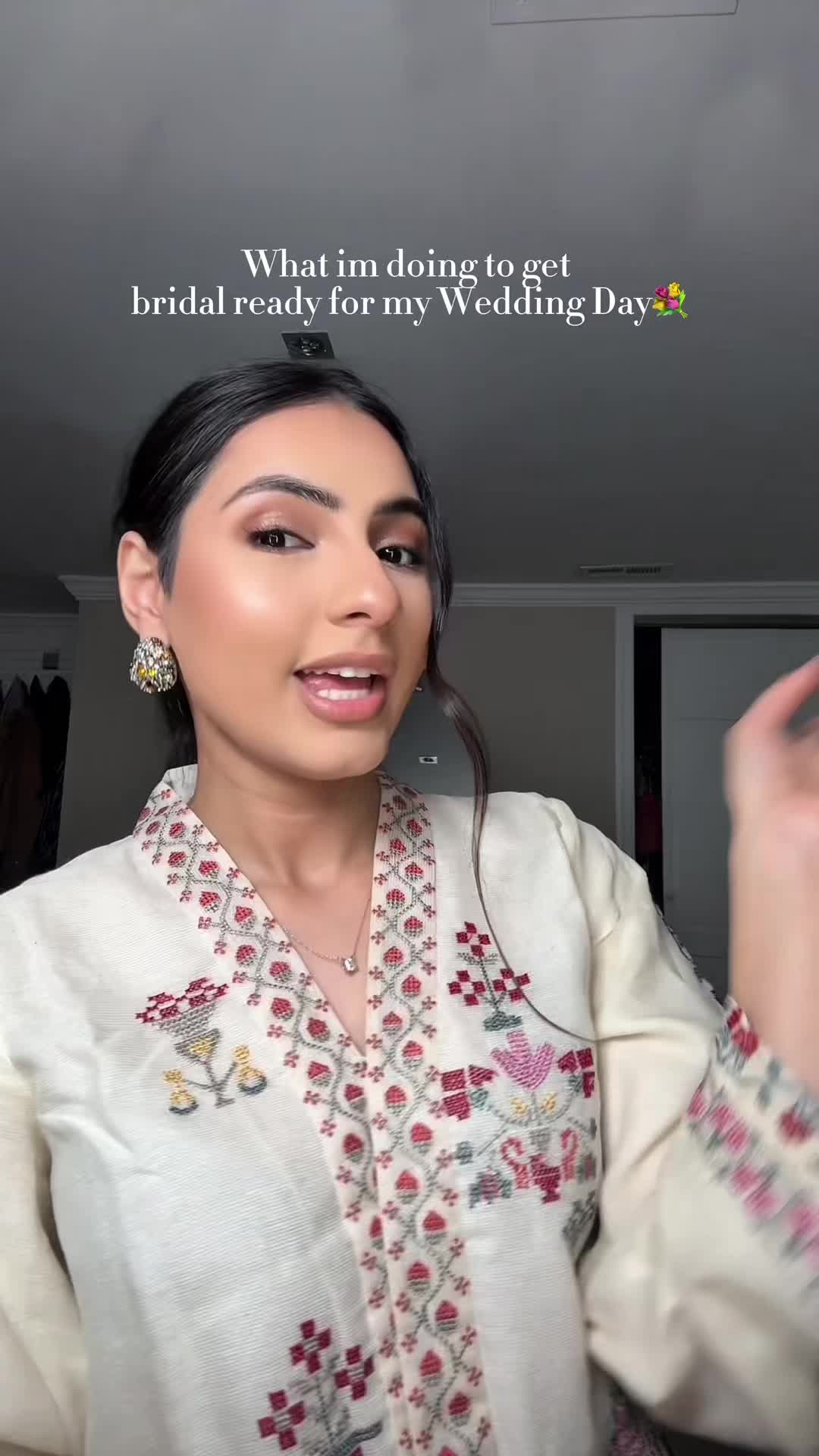 @HenaMokaria
