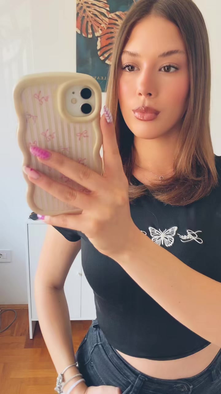 @𝚜𝚊𝚗𝚍𝚛𝚊