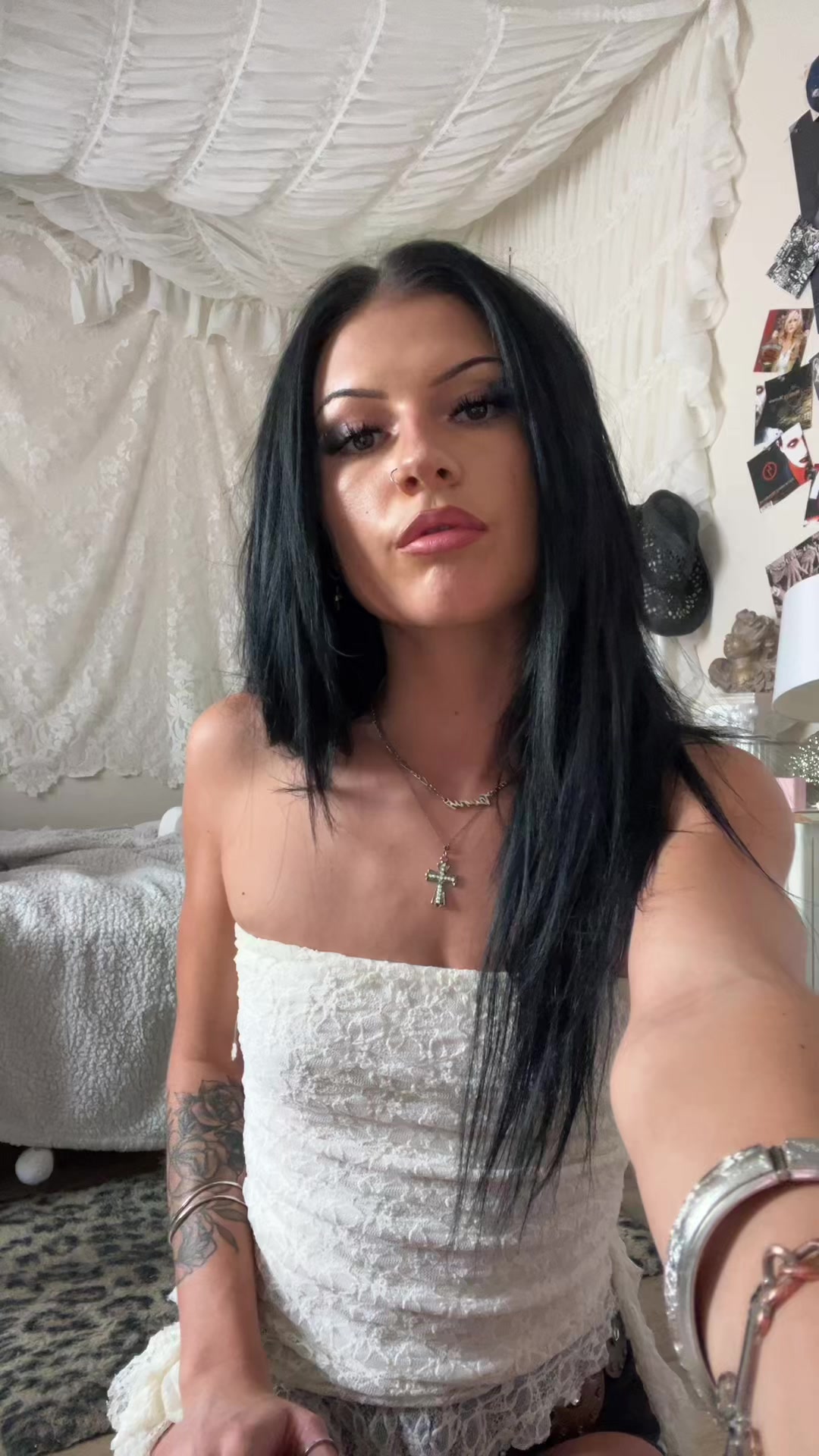 @supernova777