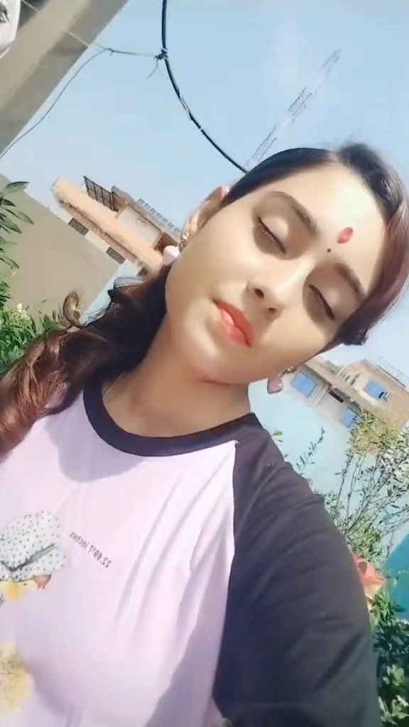 @Kalie (कली)