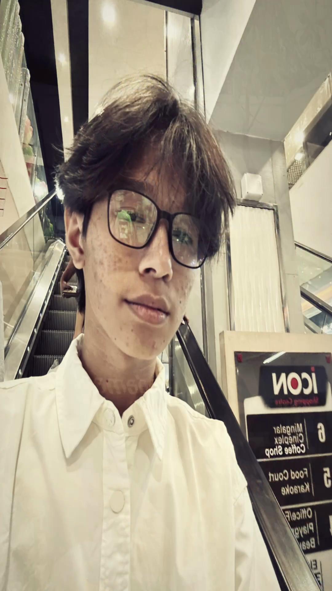 @Noodle(နိုဒယ်)