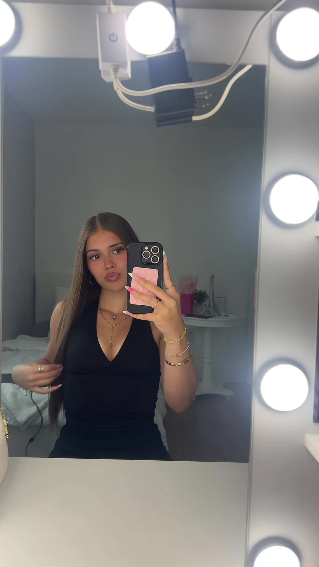 @mia<3