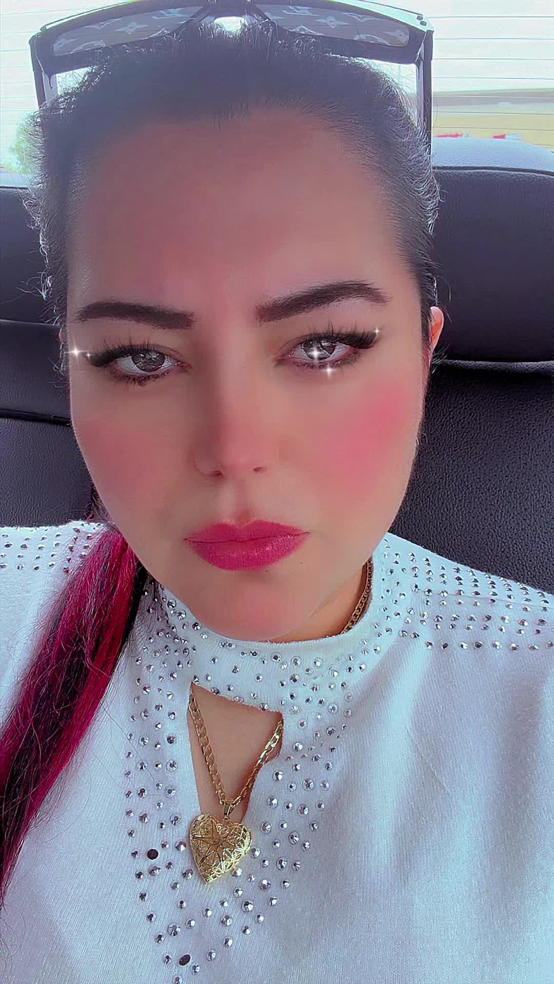@María Villamil