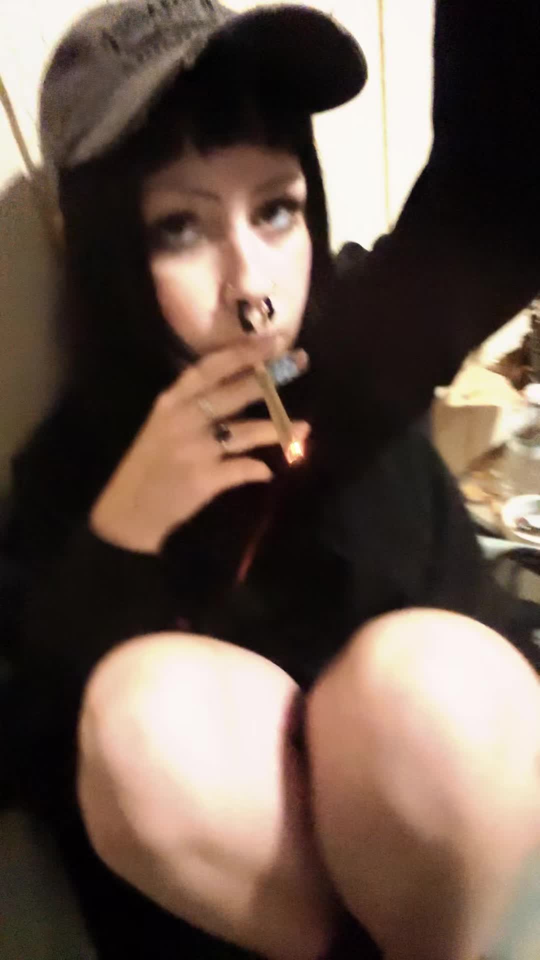 @aja 🧟&zwj;♀️