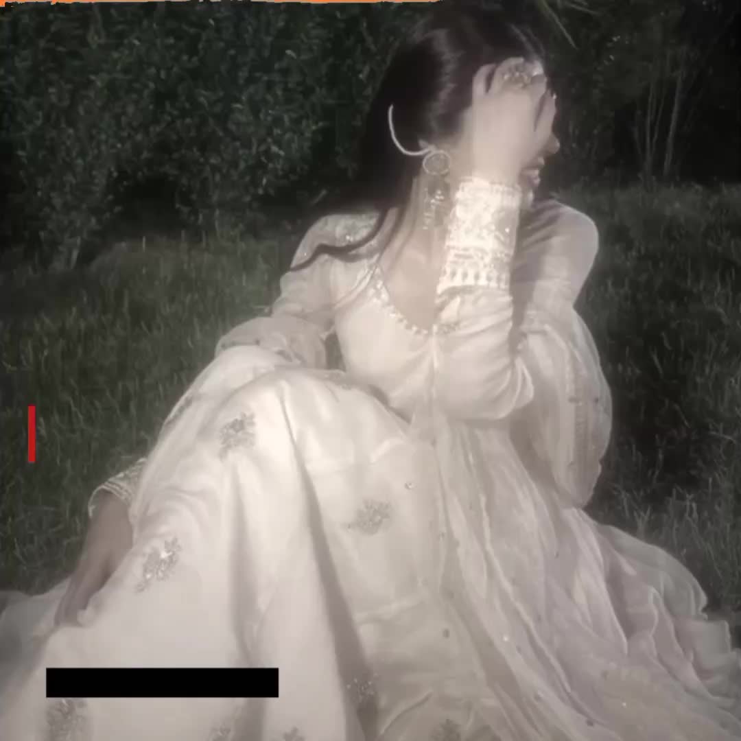 @Anayah_Khan