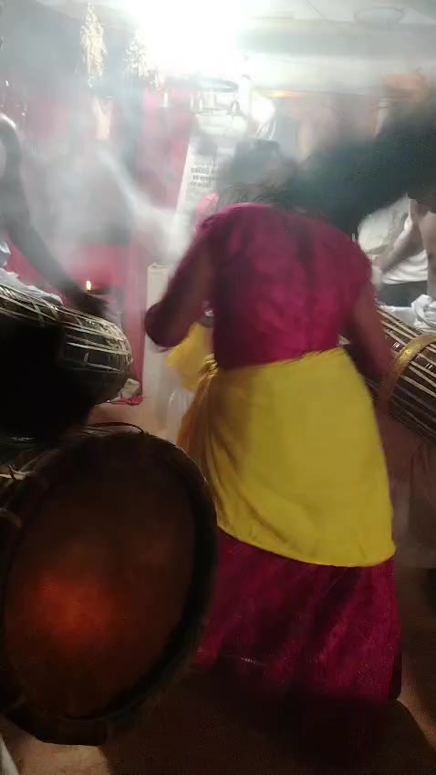 @නිලුකා ගුරු මෑණියෝ 🙏🙏🙏🙏