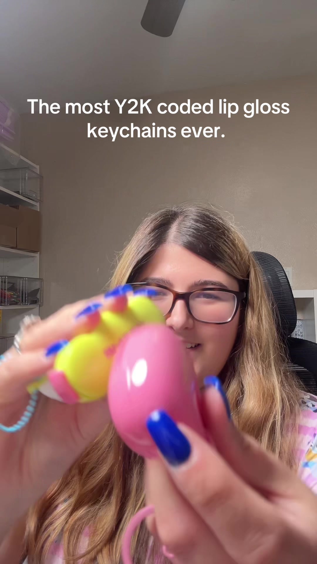 @👆