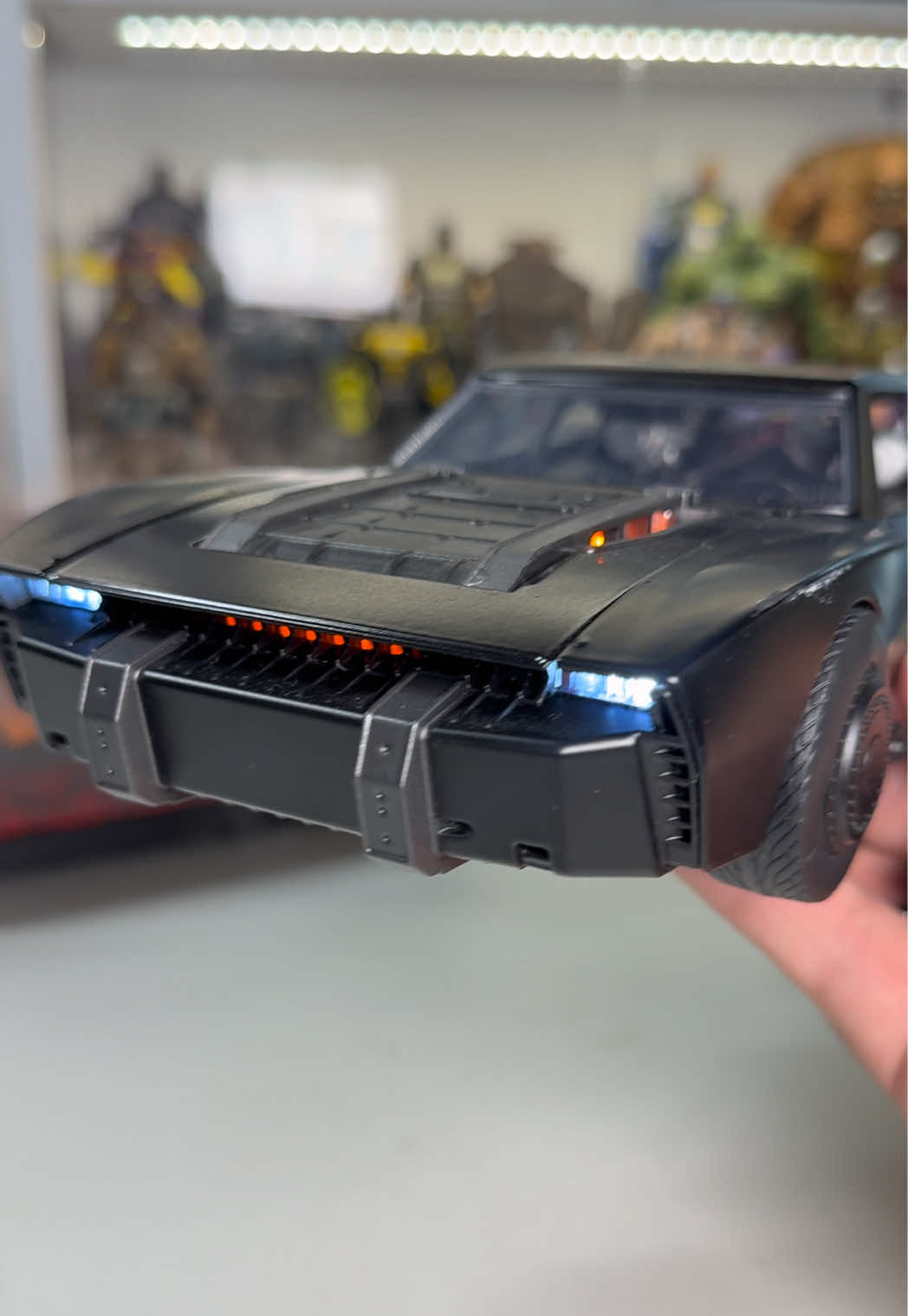 @Mikes_Collectibles