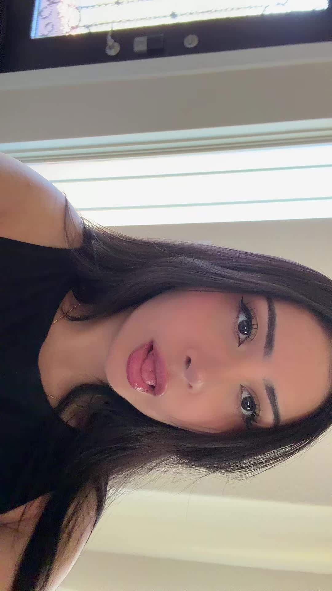 @Lexkze
