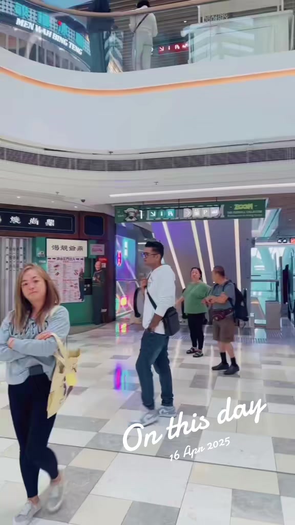 @شبیراحمد🇭🇰