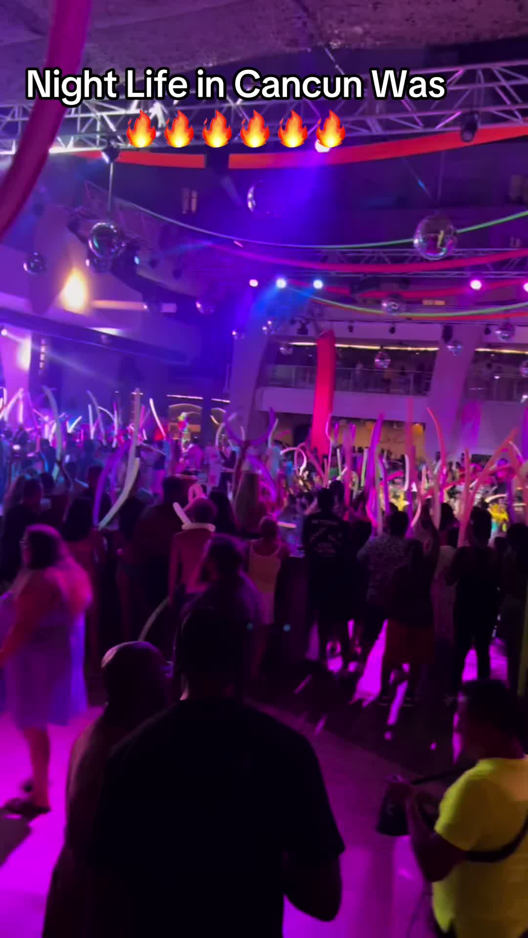 @Cee